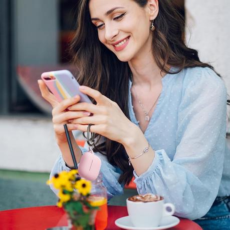 AICOM - AirPods 4th Gen Silicone Case with 3-in-1 Cleaning Kit & Carabiner - Black - Image 12